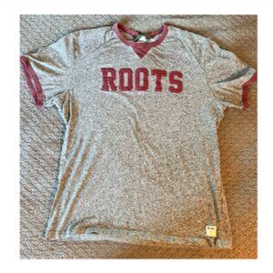 Roots Athletics Men’s Medium Gray Burgundy Appliqué T-Shirt Vintage Style
